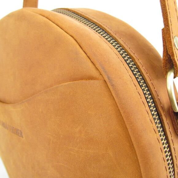 Portland Leather Circle Large Crossbody Bag - Picture 8 of 9